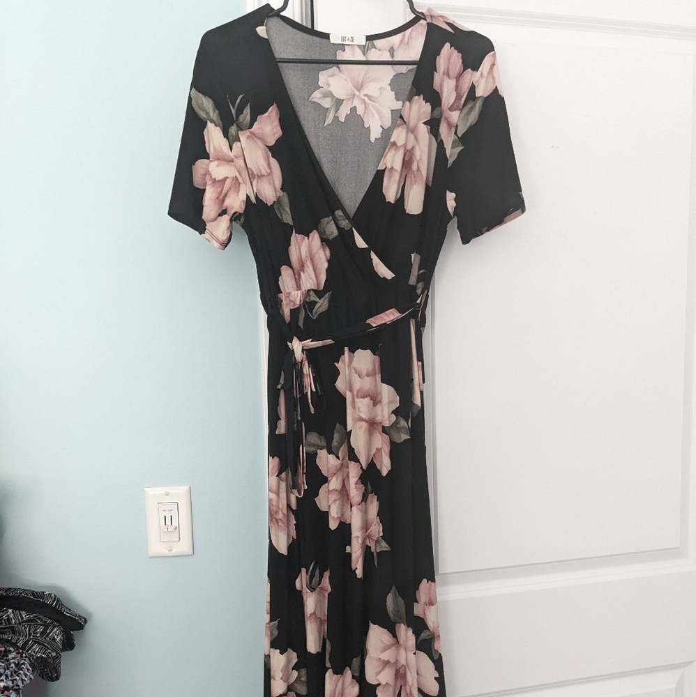 Maternity dress